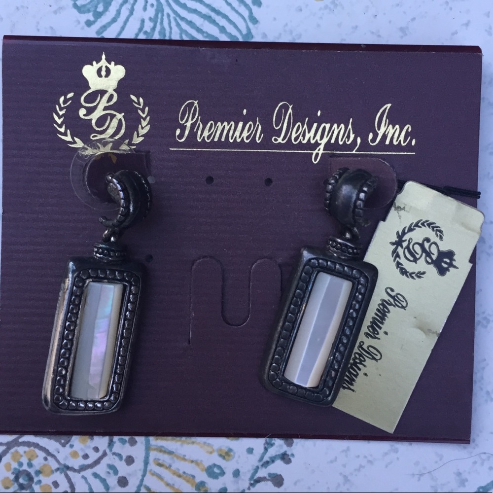 Premier Designs